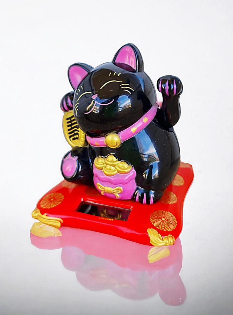 BlackPink Wealth Waving Lucky Cat